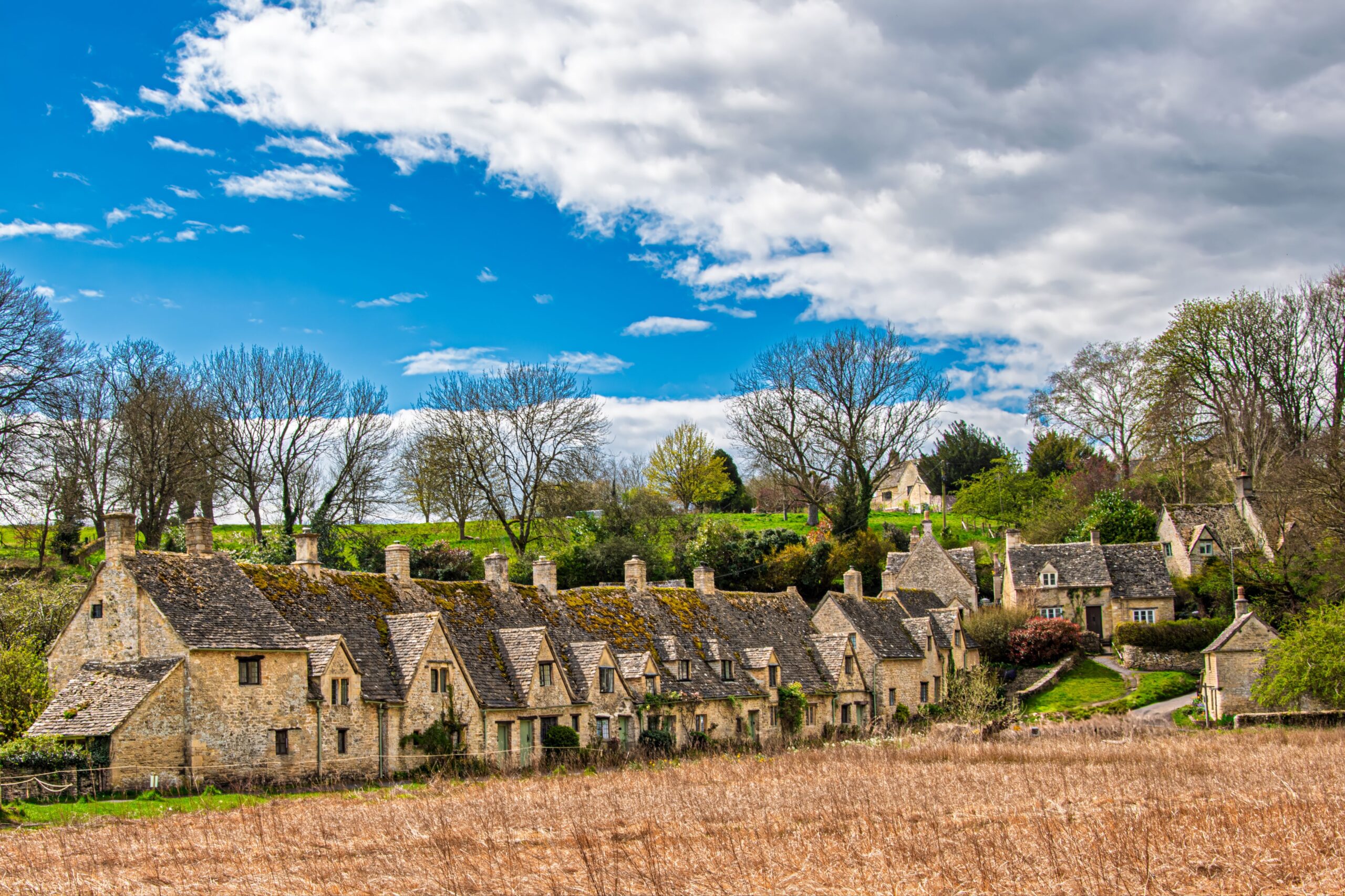 Cotswold Taxi & Tour Service by Well connect Taxis, UK, Evesham
